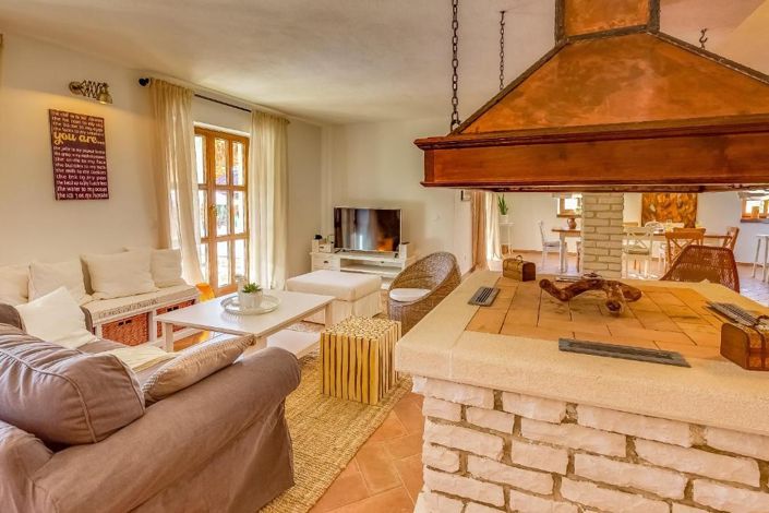 Image No.8-Propriété de 4 chambres à vendre à Višnjan