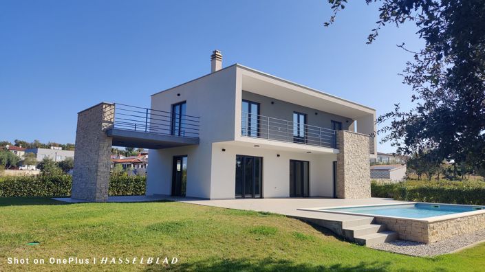 Image No.1-3 Bed Property for sale