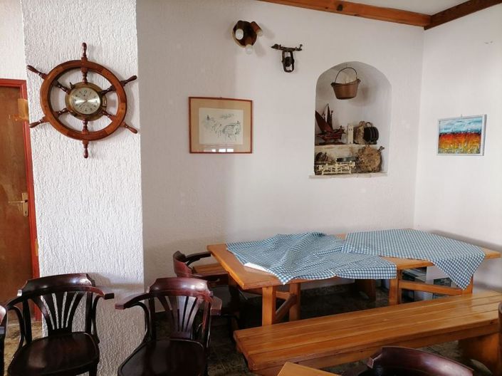 Image No.10-4 Bed Property for sale
