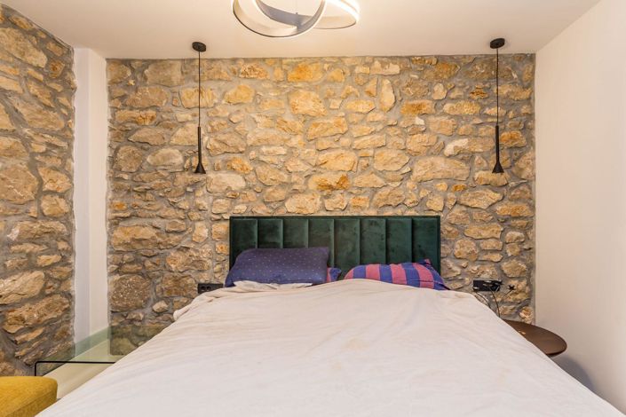 Image No.13-3 Bed Property for sale