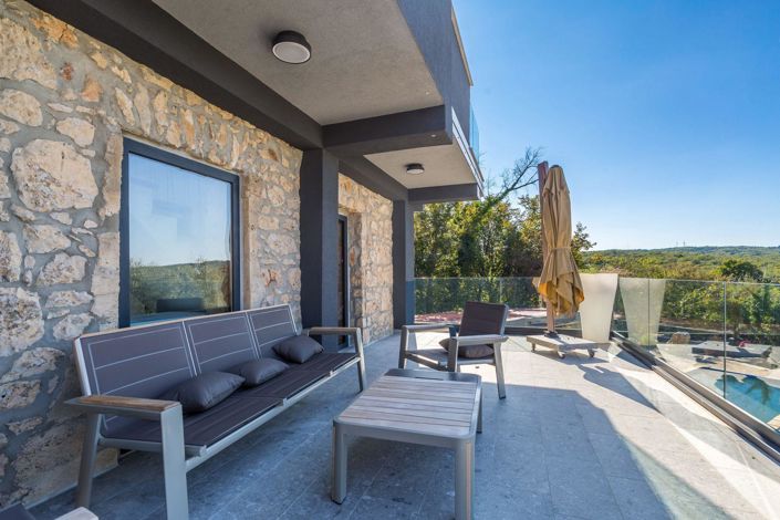 Image No.4-3 Bed Property for sale