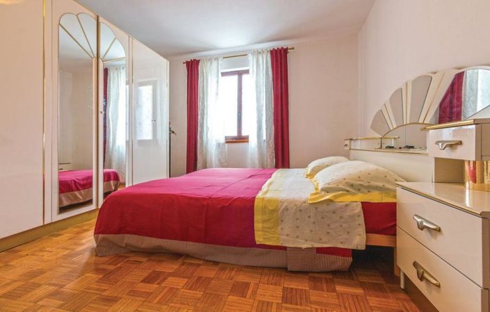 Image No.12-Propriété de 8 chambres à vendre à Pula