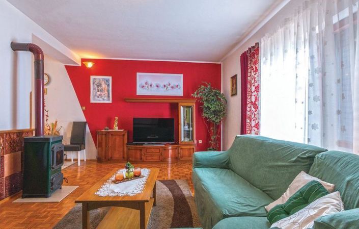 Image No.8-Propriété de 8 chambres à vendre à Pula