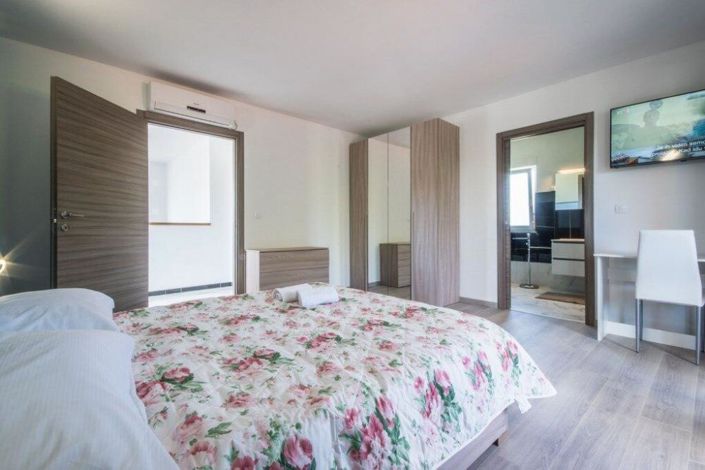 Image No.12-Propriété de 4 chambres à vendre à Labin