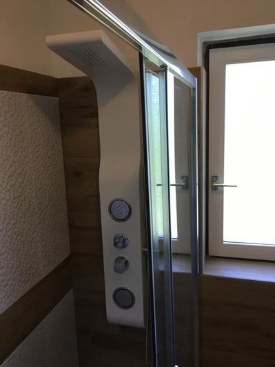 Image No.19-4 Bed Property for sale