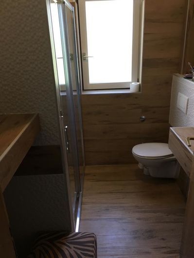 Image No.20-4 Bed Property for sale