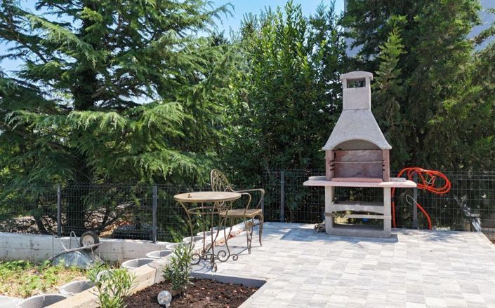 Image No.10-4 Bed Property for sale