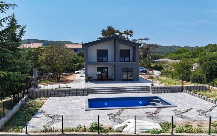 Image No.3-4 Bed Property for sale