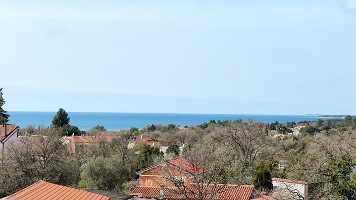 Image No.2-4 Bed Property for sale