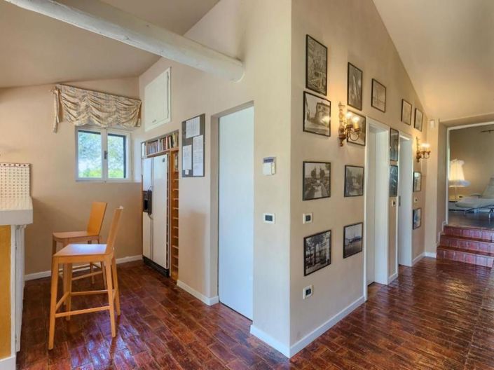 Image No.13-4 Bed Property for sale