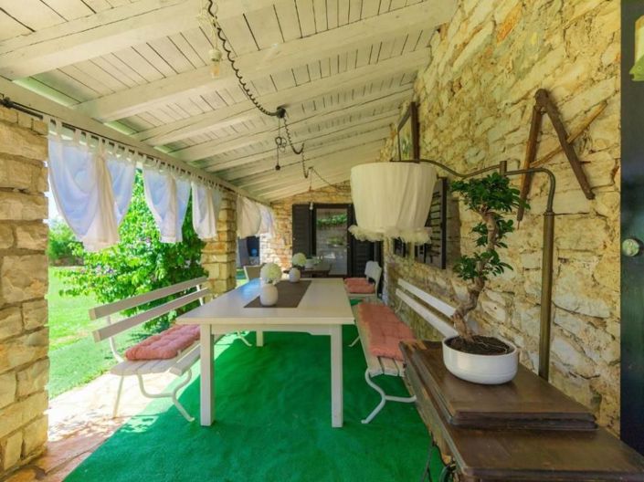 Image No.24-4 Bed Property for sale