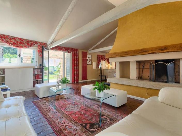 Image No.8-4 Bed Property for sale