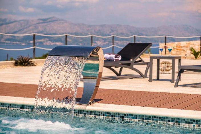 Image No.6-2 Bed Property for sale