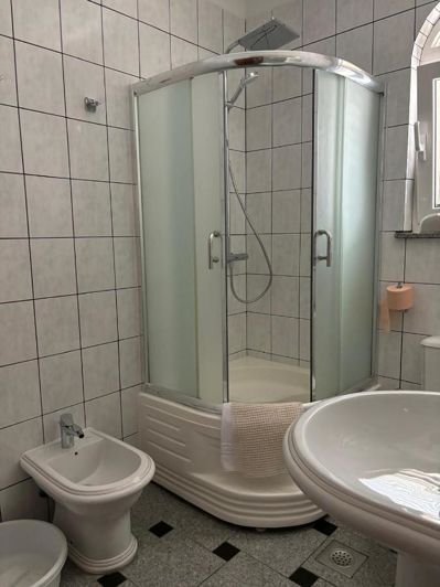 Image No.19-Propriété de 14 chambres à vendre à Croatie