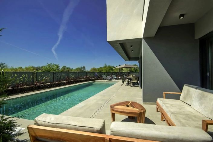 Image No.2-3 Bed Property for sale