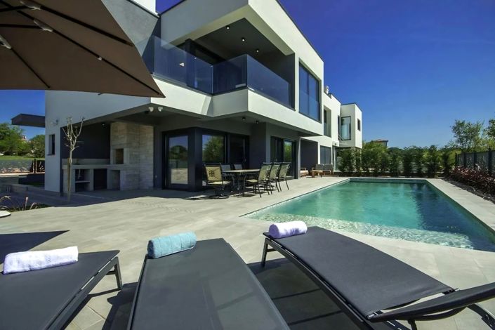 Image No.4-Propriété de 3 chambres à vendre à Porec