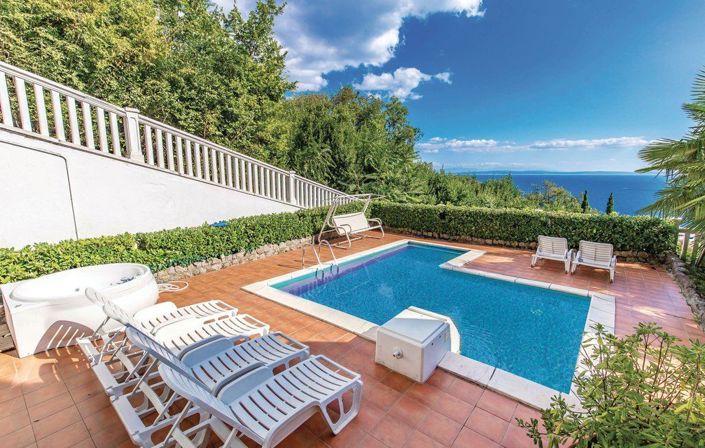 Image No.5-5 Bed Property for sale