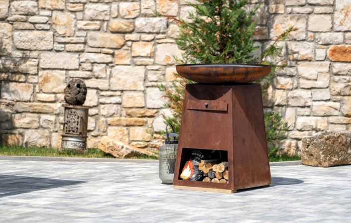 Image No.10-2 Bed Property for sale