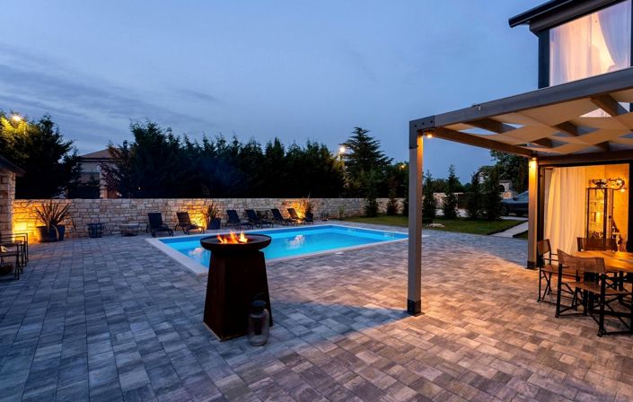 Image No.3-2 Bed Property for sale