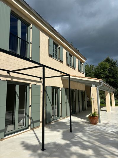 Image No.1-3 Bed Property for sale