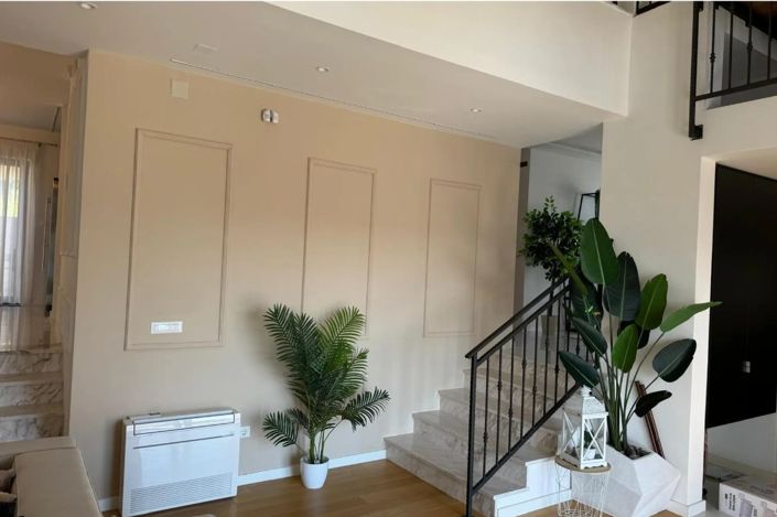 Image No.10-5 Bed Property for sale