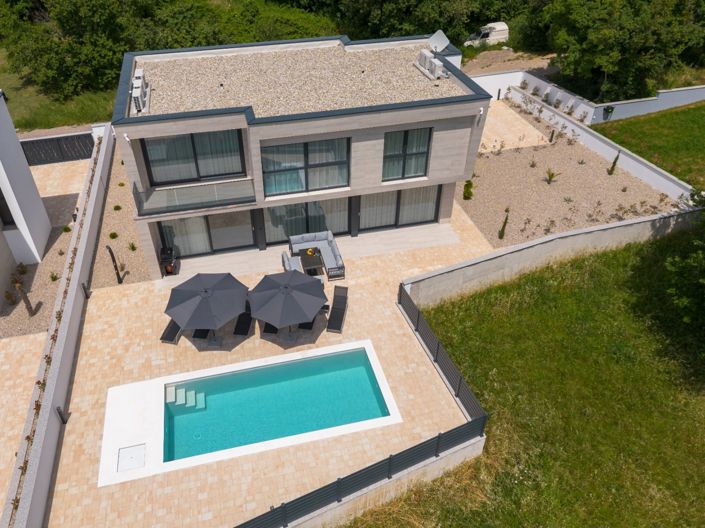 Image No.3-Propriété de 3 chambres à vendre à Primorje-Gorski Kotar