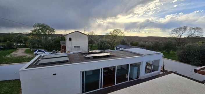 Image No.23-6 Bed Property for sale