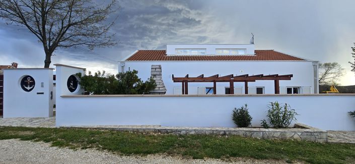 Image No.9-6 Bed Property for sale