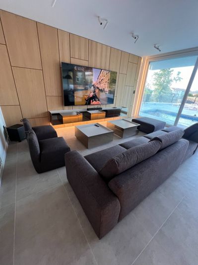 Image No.6-4 Bed Property for sale