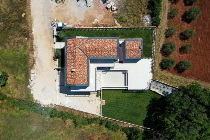 Image No.5-Propriété de 4 chambres à vendre à Višnjan