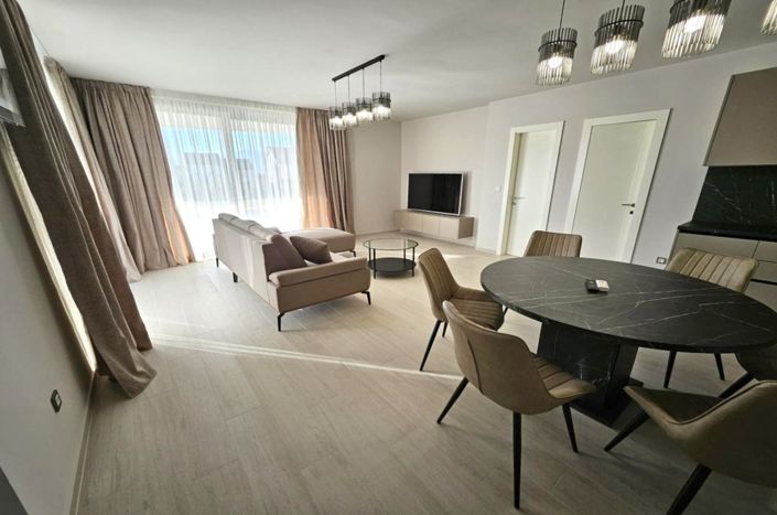 Image No.6-4 Bed Property for sale