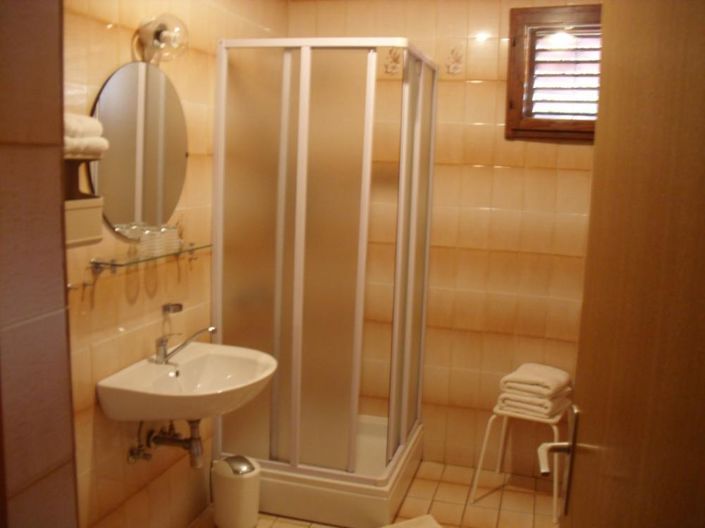 Image No.21-Propriété de 4 chambres à vendre à Croatie