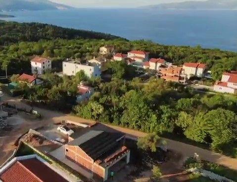 Image No.6-3 Bed Property for sale