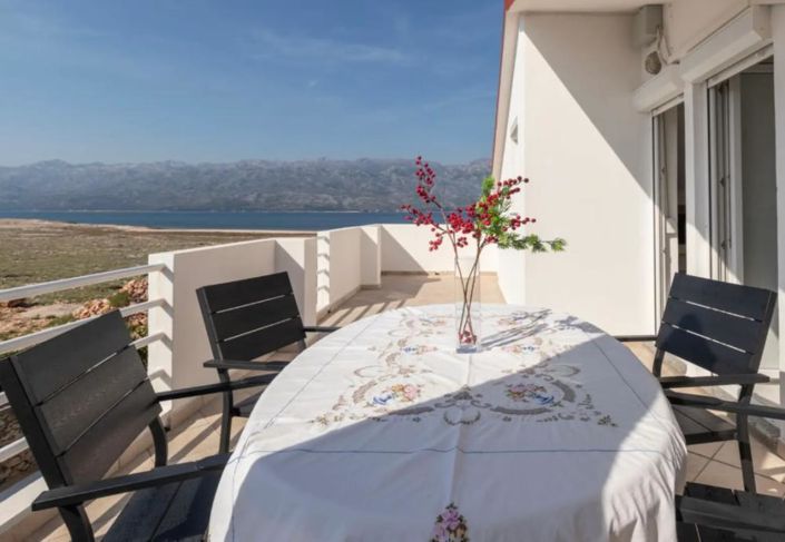 Image No.5-Propriété de 4 chambres à vendre à Nin