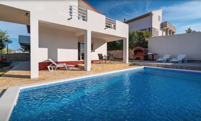 Image No.7-Propriété de 4 chambres à vendre à Nin