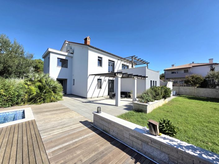 Image No.5-Propriété de 4 chambres à vendre à Croatie