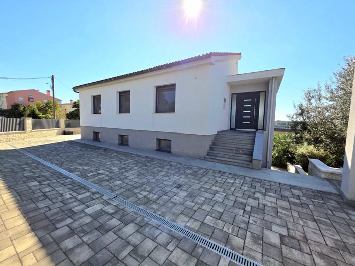 Image No.9-Propriété de 4 chambres à vendre à Croatie