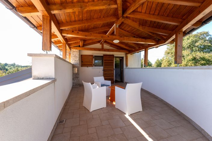 Image No.7-Propriété de 4 chambres à vendre à Žminj