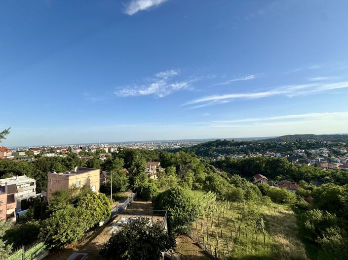 Image No.4-6 Bed Property for sale