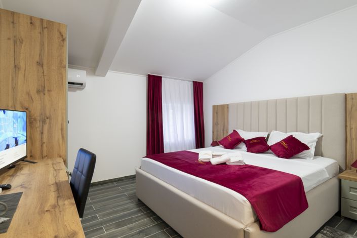 Image No.8-Propriété de 16 chambres à vendre à Umag
