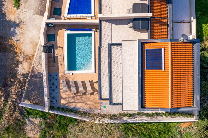 Image No.7-4 Bed Property for sale