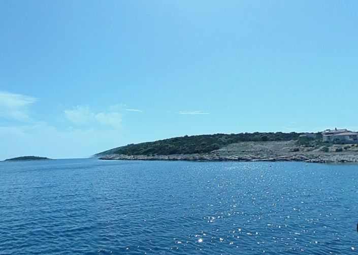 Image No.18-3 Bed Property for sale