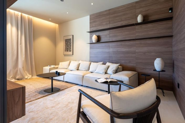 Image No.11-4 Bed Property for sale