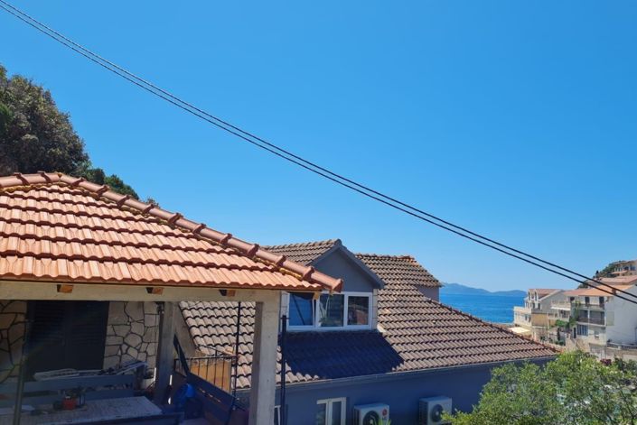 Image No.14-8 Bed Property for sale