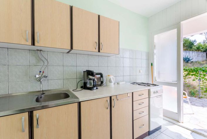 Image No.13-12 Bed Property for sale