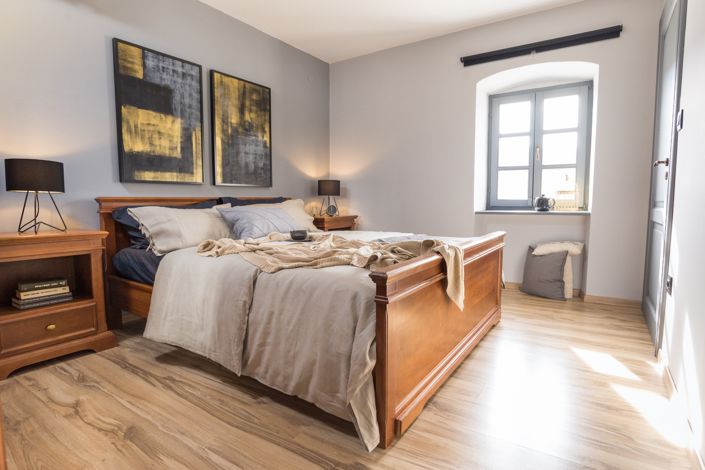 Image No.16-4 Bed Property for sale