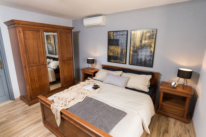 Image No.21-4 Bed Property for sale