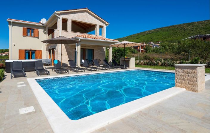 Image No.2-Propriété de 3 chambres à vendre à Labin
