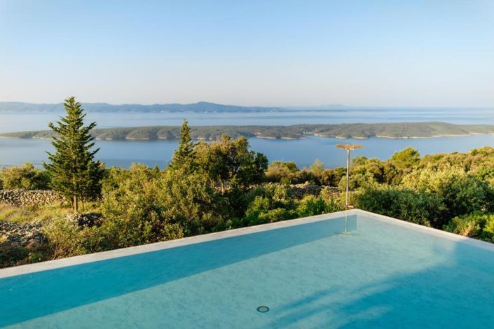 Image No.11-4 Bed Property for sale