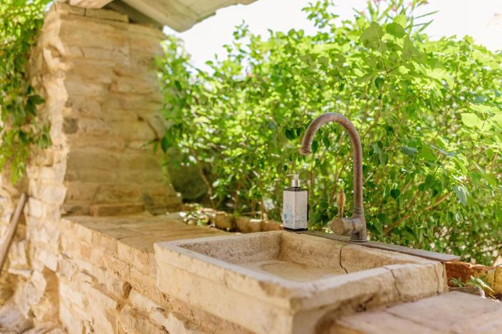 Image No.22-4 Bed Property for sale